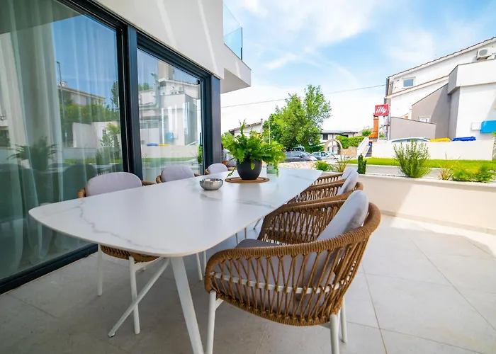 Sarah * ヴァンタシチ