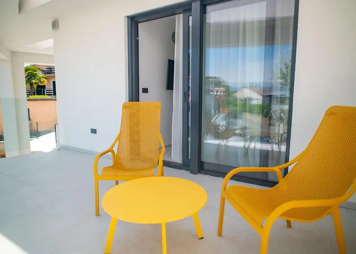 Sarah ヴァンタシチ